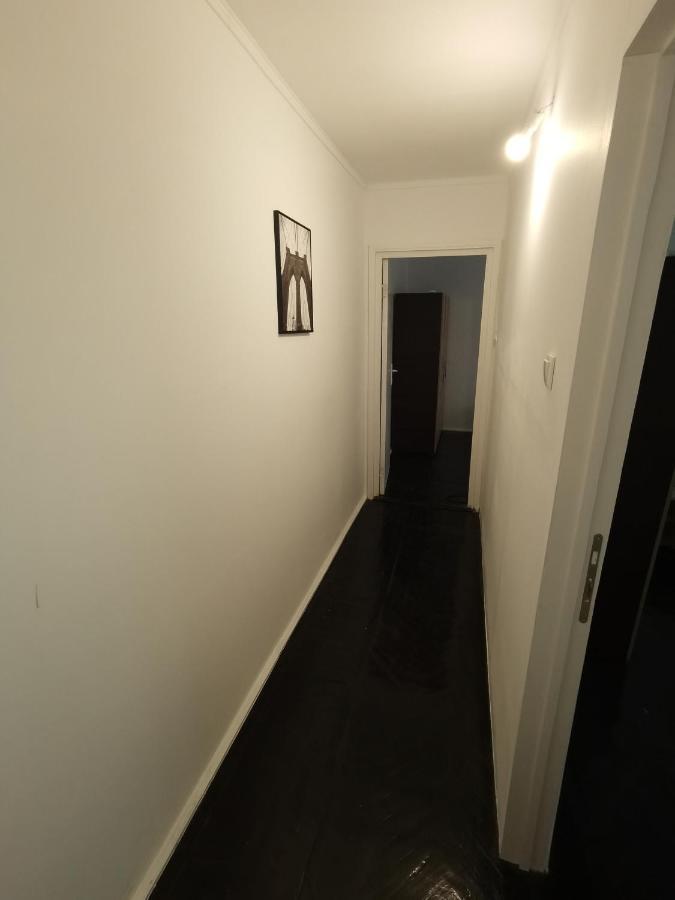 Apartamentul Lui Matei Constanţa Buitenkant foto